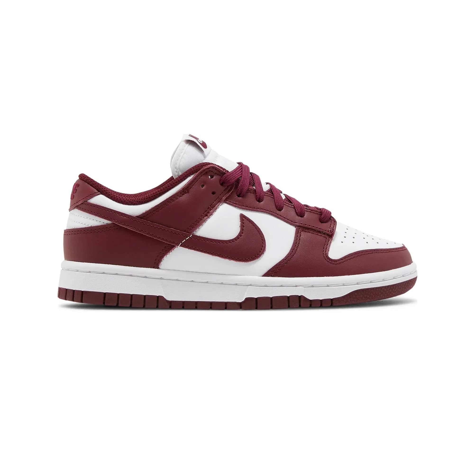 Chill Outfit Stabilizing Shank Nike Dunk Low 'Bordeaux' Women's (2021)