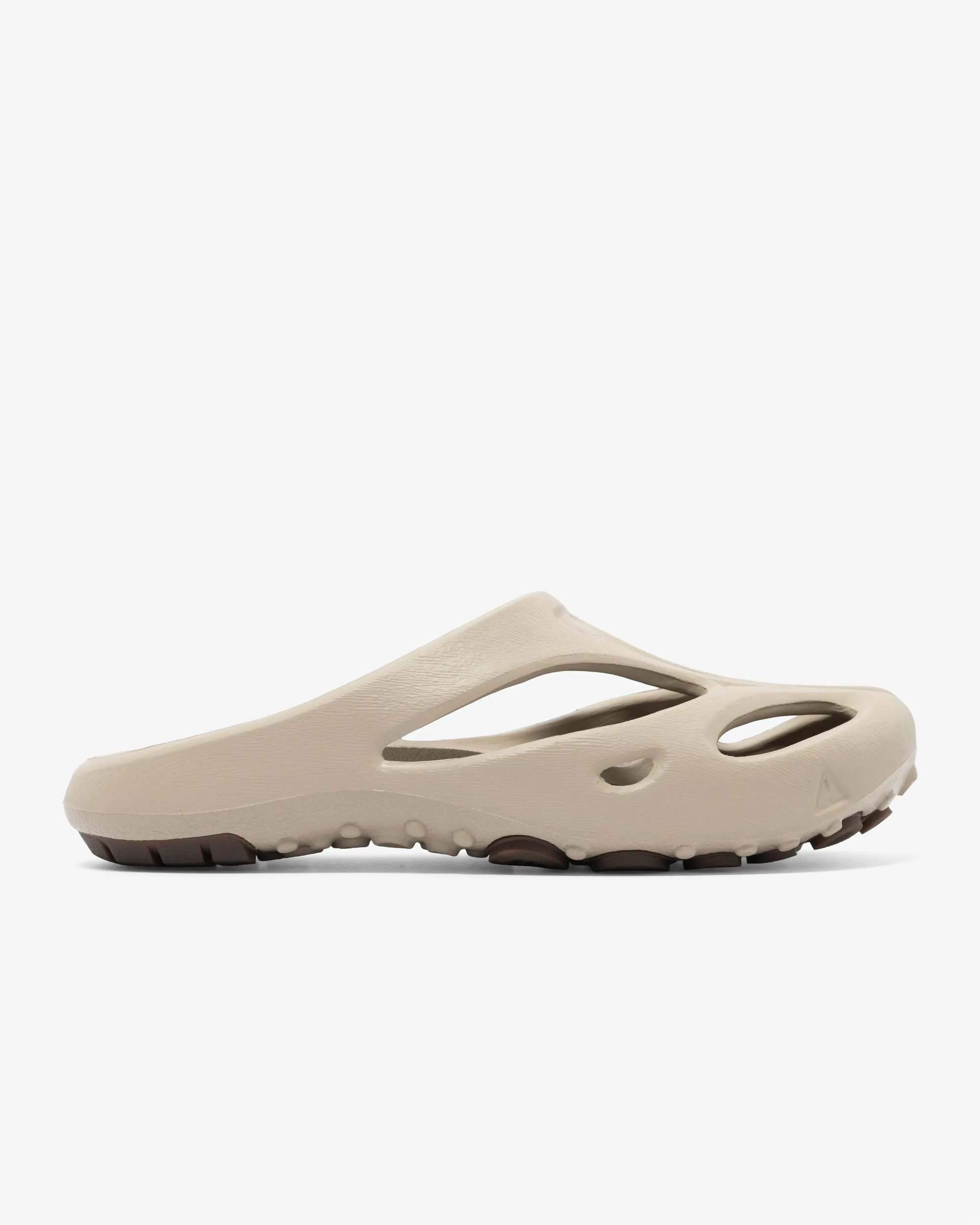 Shanti  (Plaza Taupe/Canteen) Weekend Ready