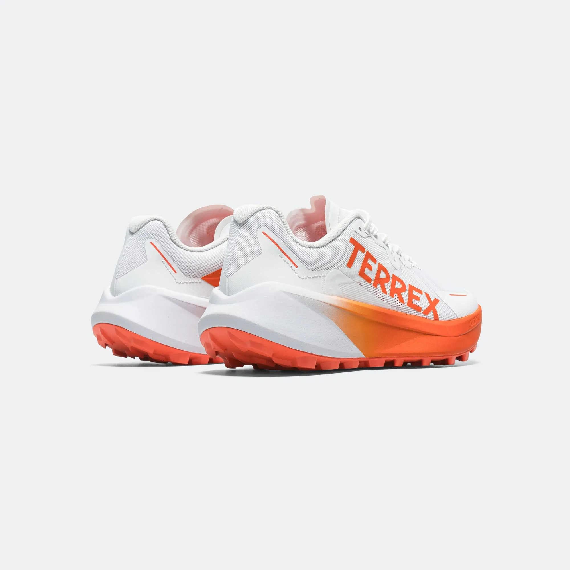 Casual Days Style Daily Mens Terrex Agravic 3 - Cloud White/Semi Impact Orange-Dash Grey