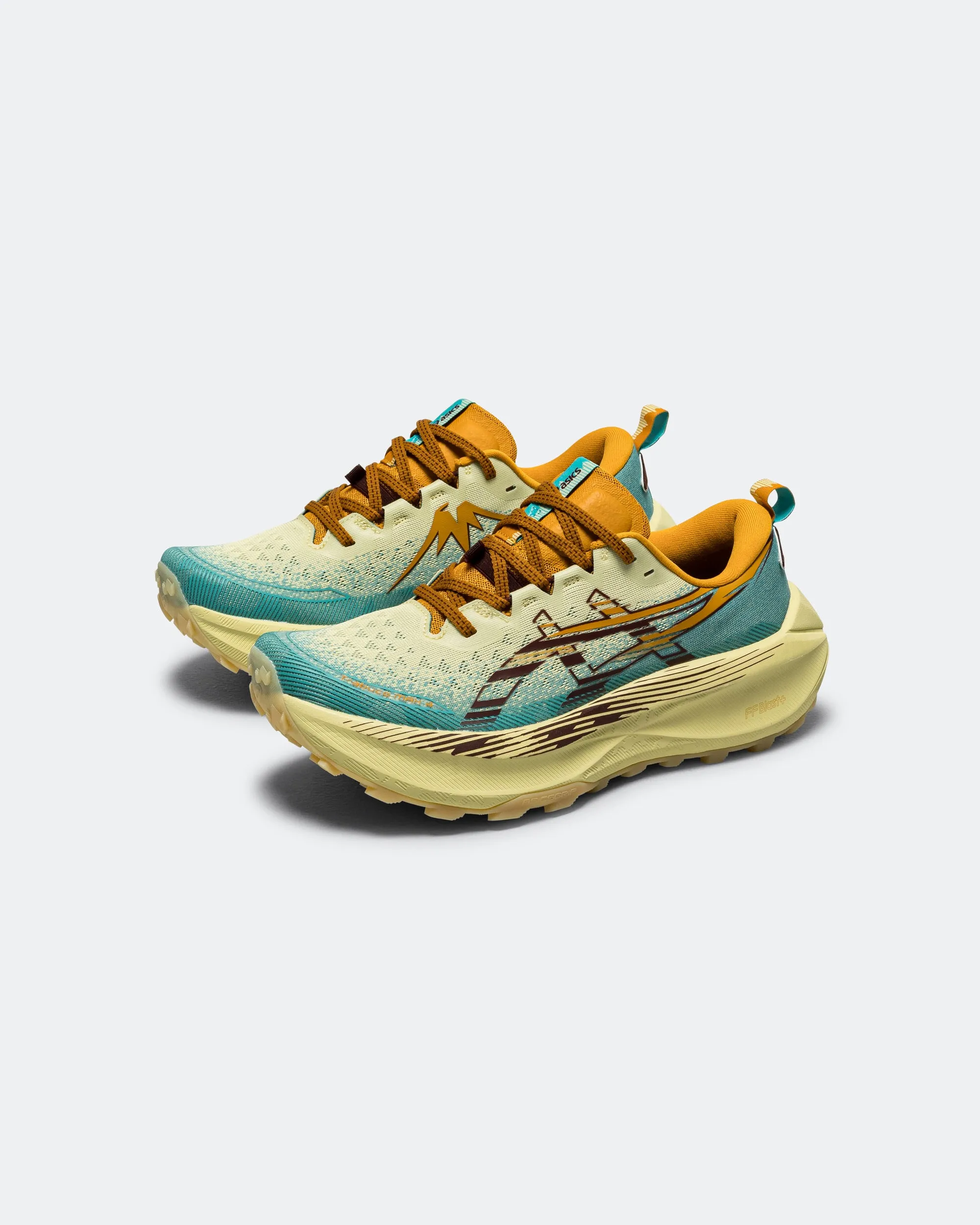 Weather Resistant Finish Mens Trabuco Max 4 - Wheat Yellow/Dark Red Planet