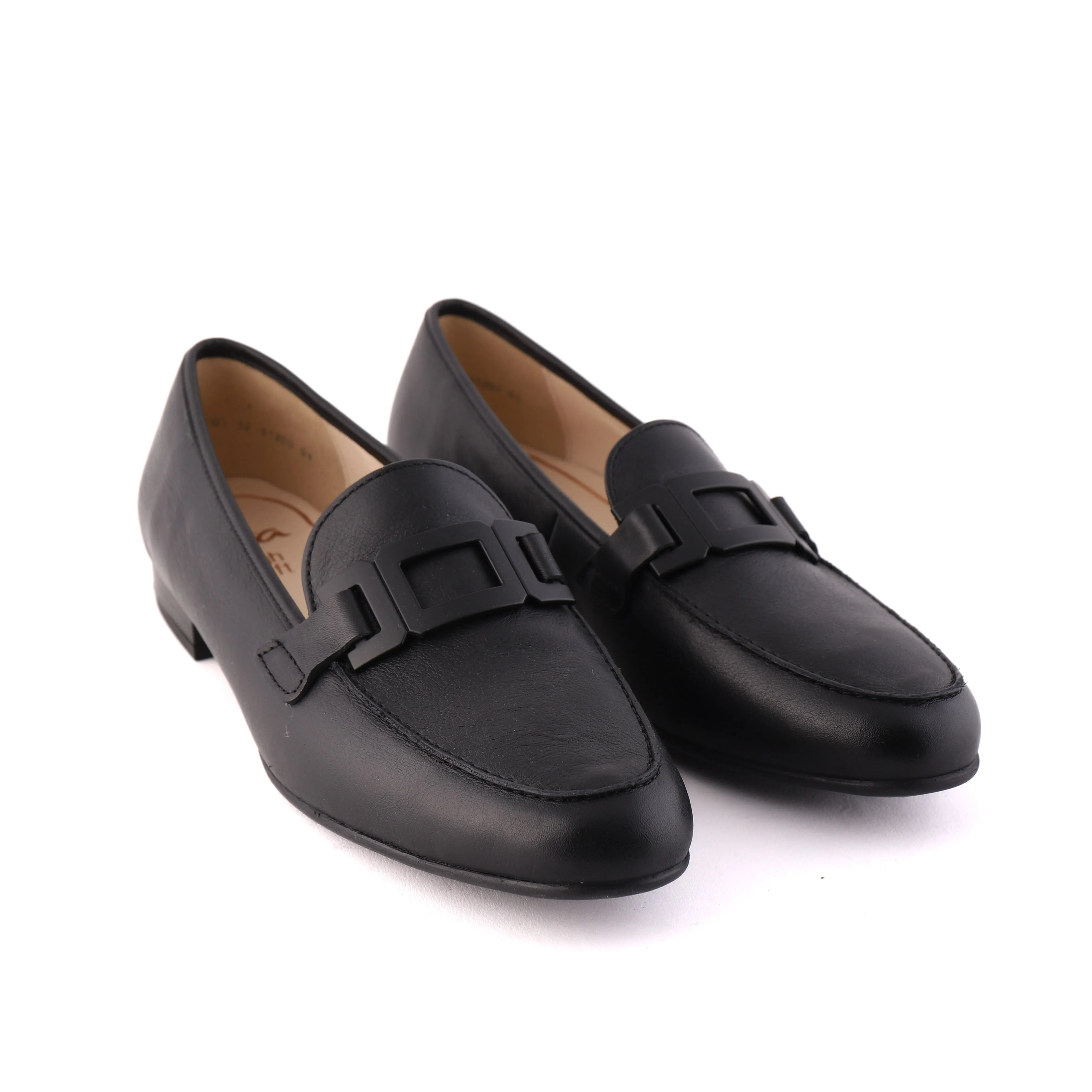 31200 Black Silent Fit Top Look