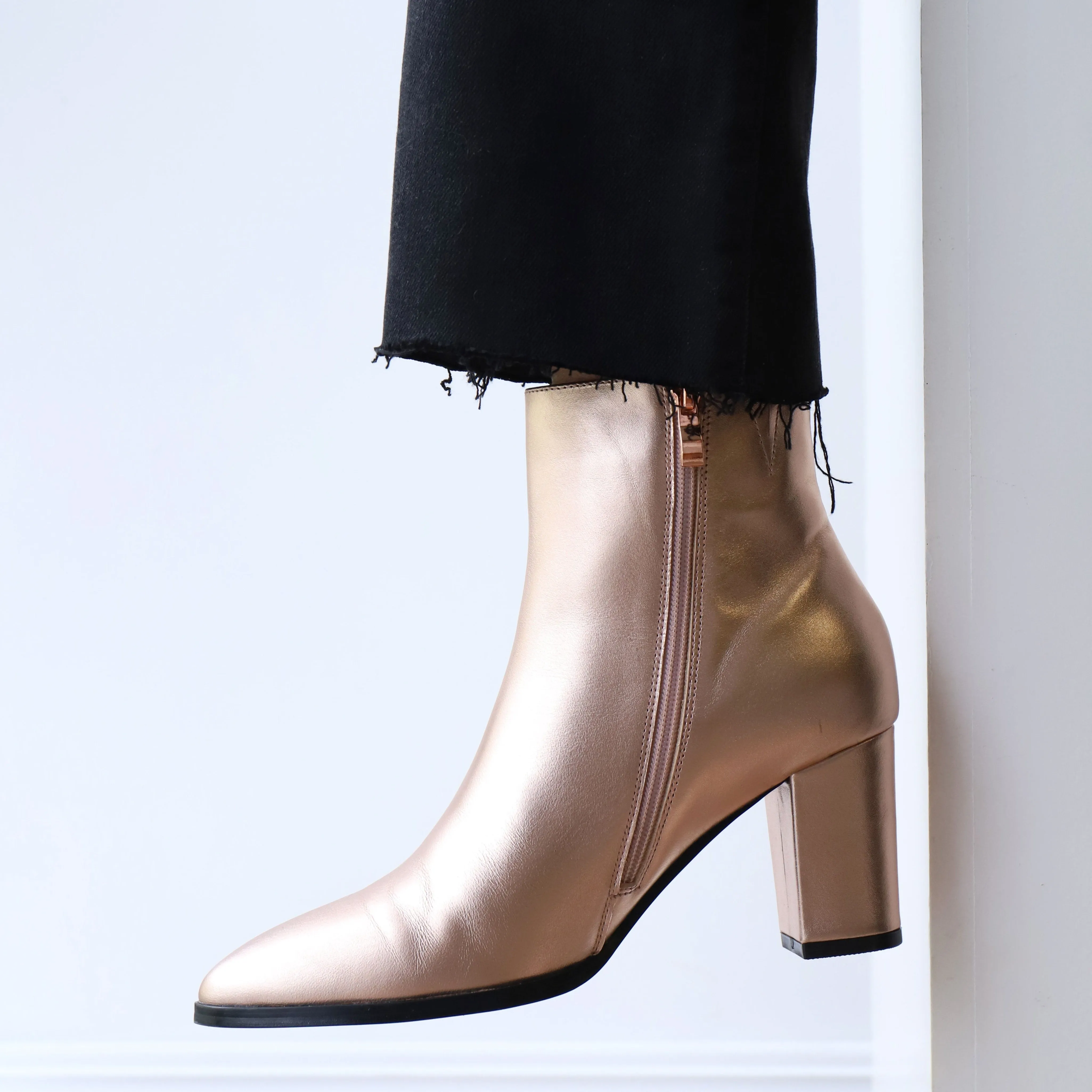 Solid Stitching RUBY-B Rose Gold