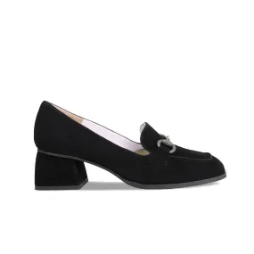 Sand Stroll Giselle: Black Suede