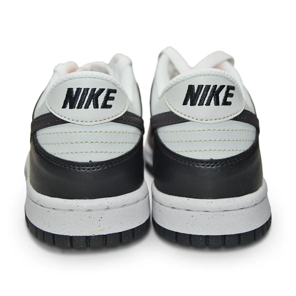 Juniors Nike Dunk Low (GS) "Black Bright Mandarin" Everyday Form Comfortable toe box