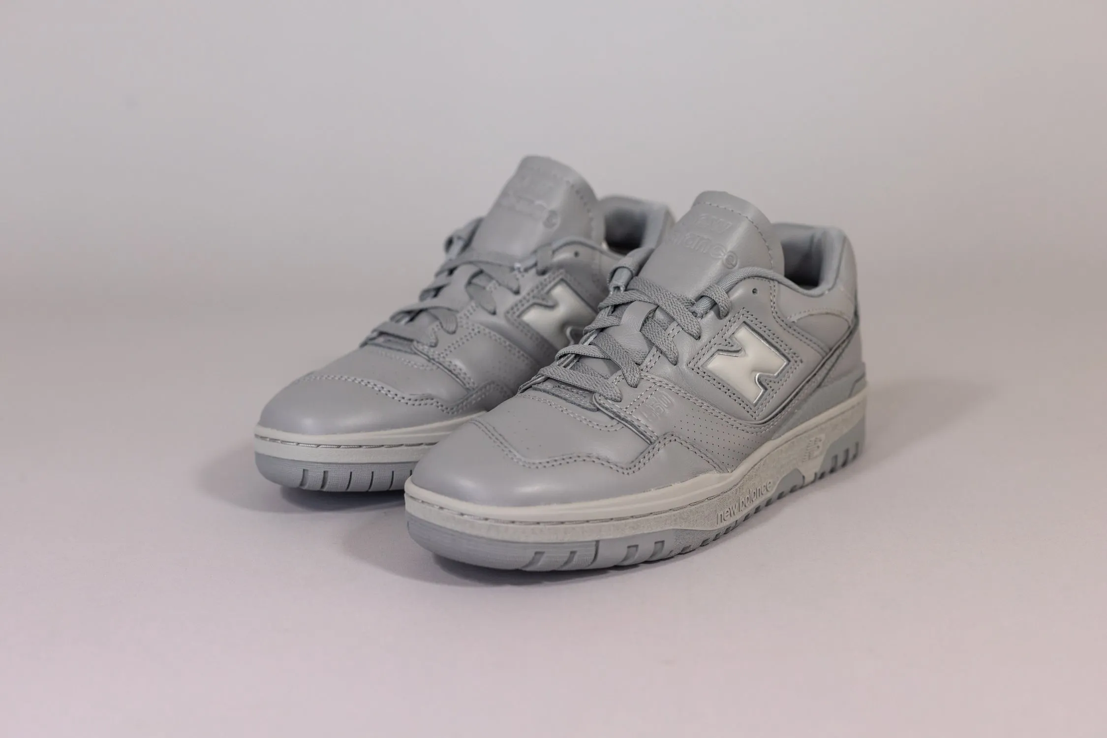 promotion - themed running wear Foot alignment New Balance 550 Slate Grey