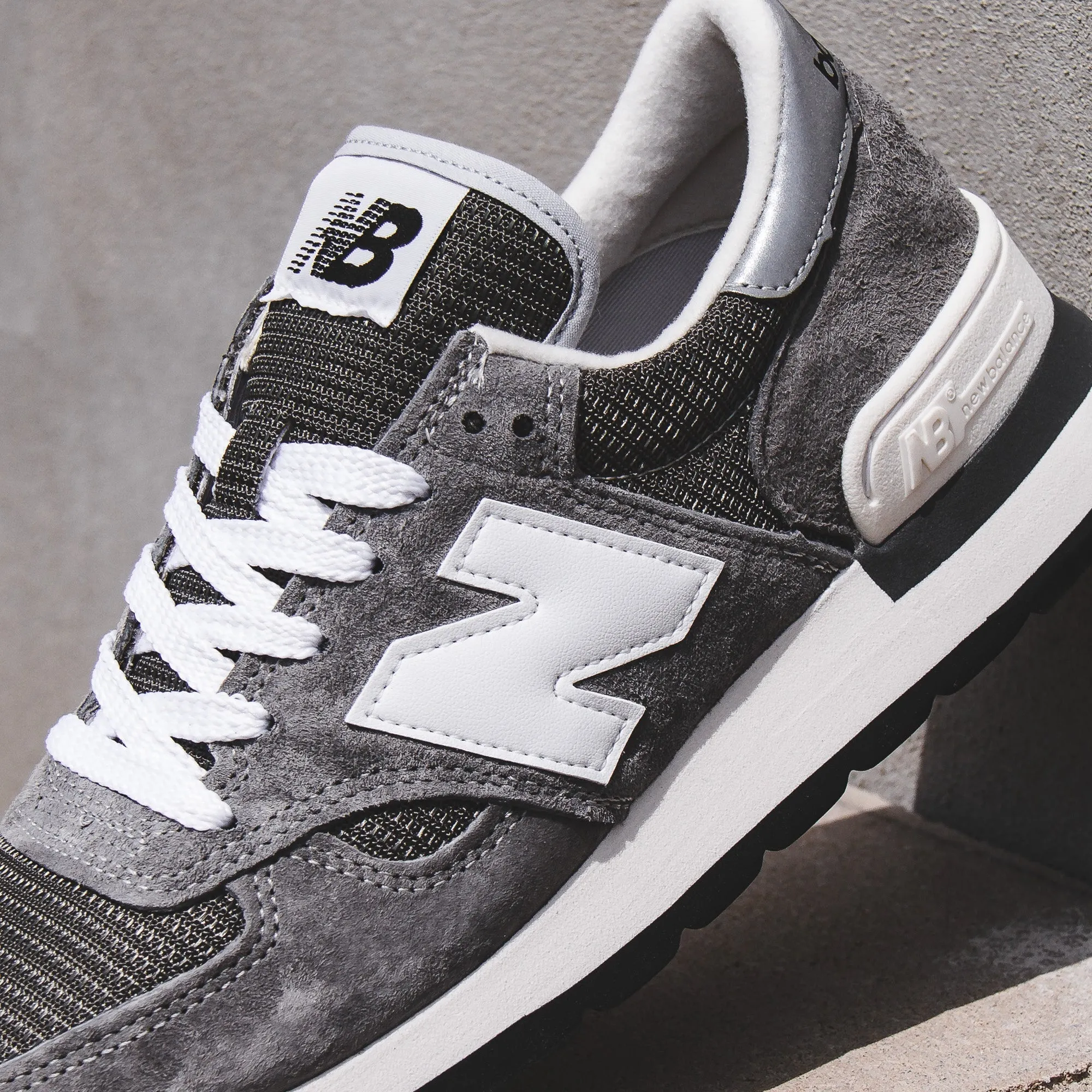 New Balance Men 990v1 Grey Made in USA M990GR1 Brooks DNA Loft Non Marking Tread