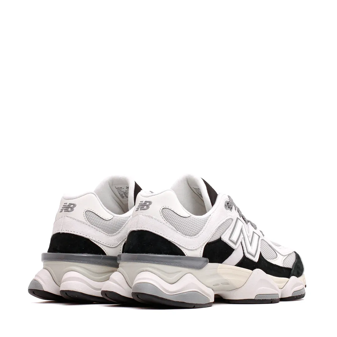 running with a hydration pack New Balance Unisex 9060 Black Reflection U9060JBB