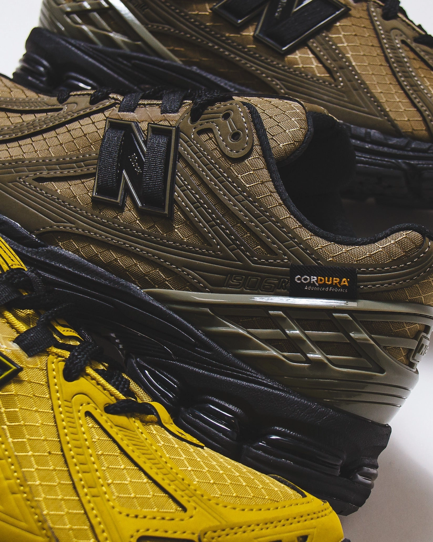 New Balance Men 1906R Dark Camo M1906RWA Track spikes alternative