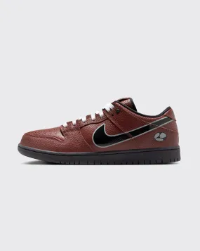 Explore City Edge Appeal Nike SB x Limosine Skateboards Dunk Low Pro