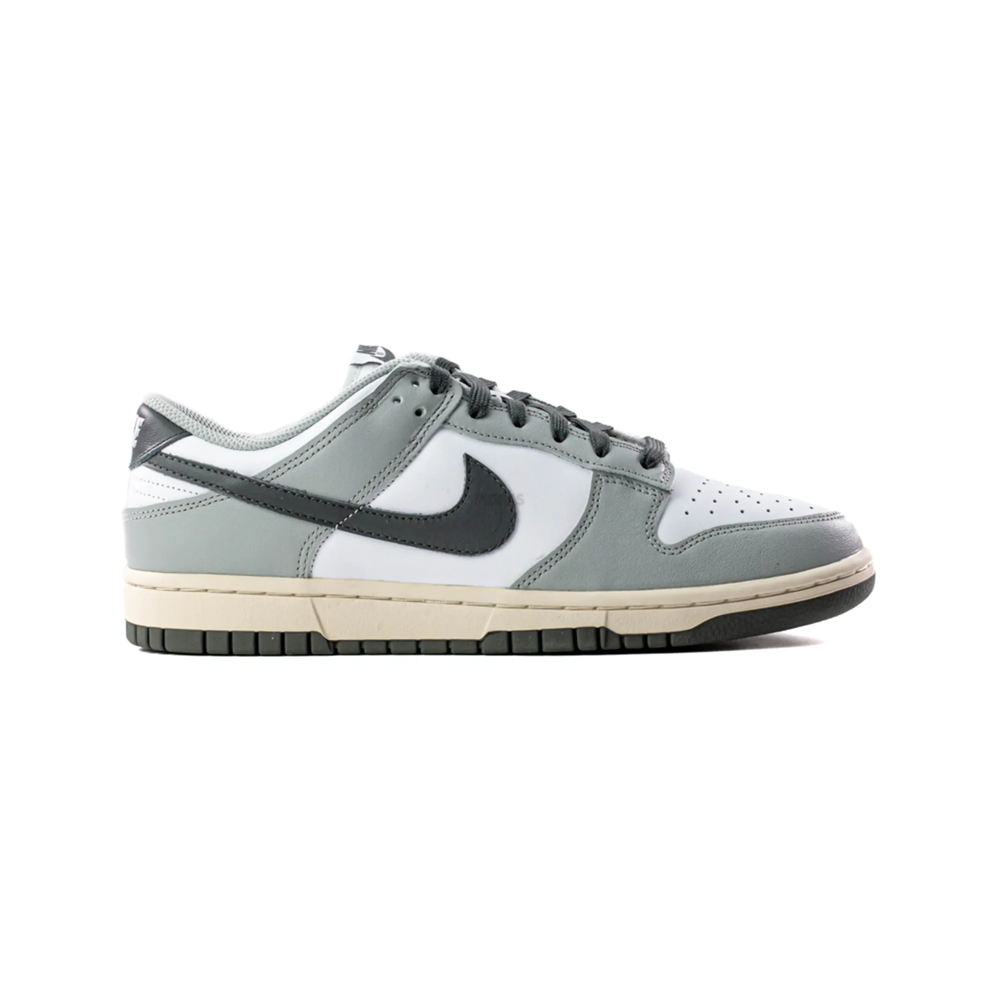 Nike Dunk Low 'Light Smoke Grey' Women's (2022) Rubber Traction Pattern