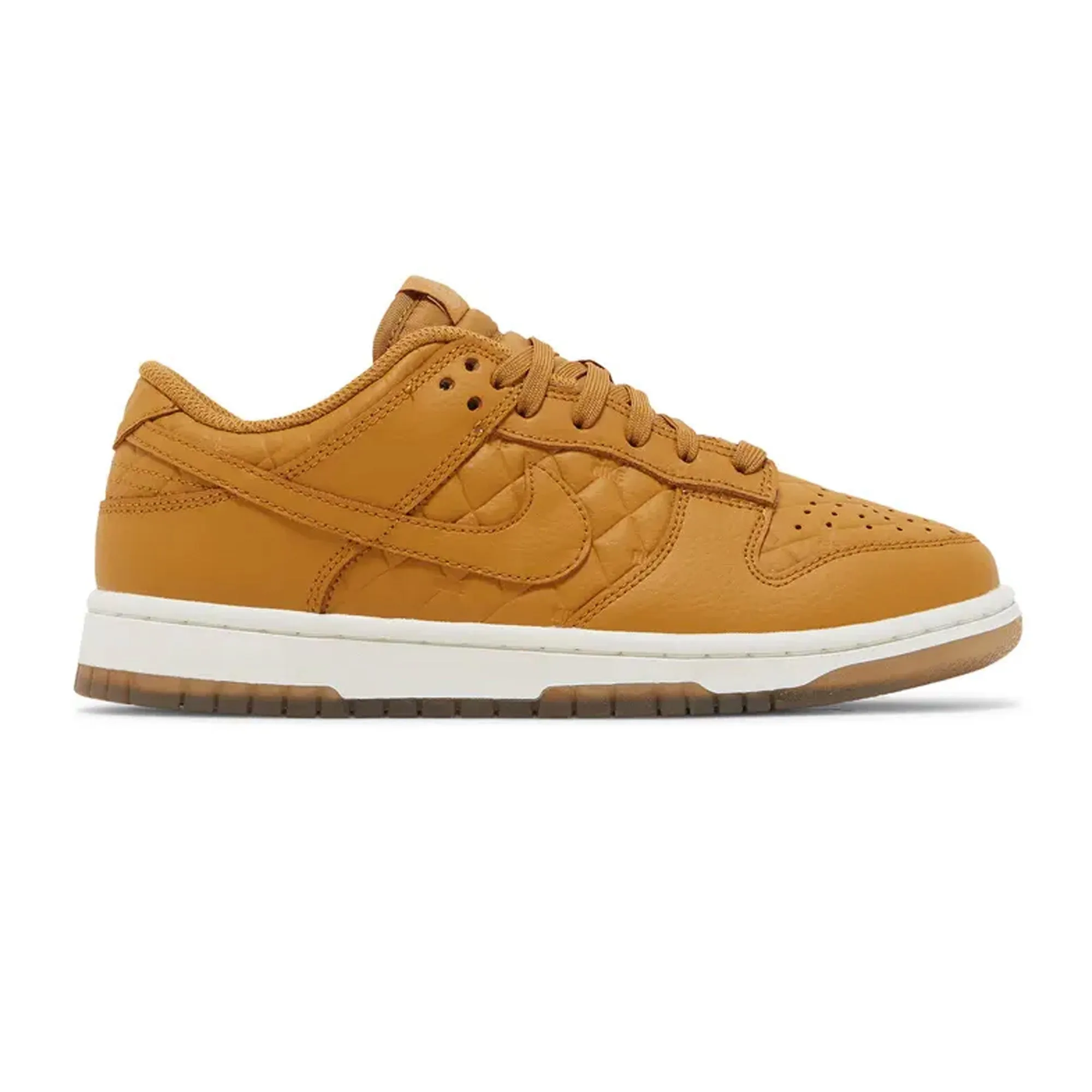 Nike Dunk Low Quilted 'Wheat' W (2022) Adaptive Flex Technology