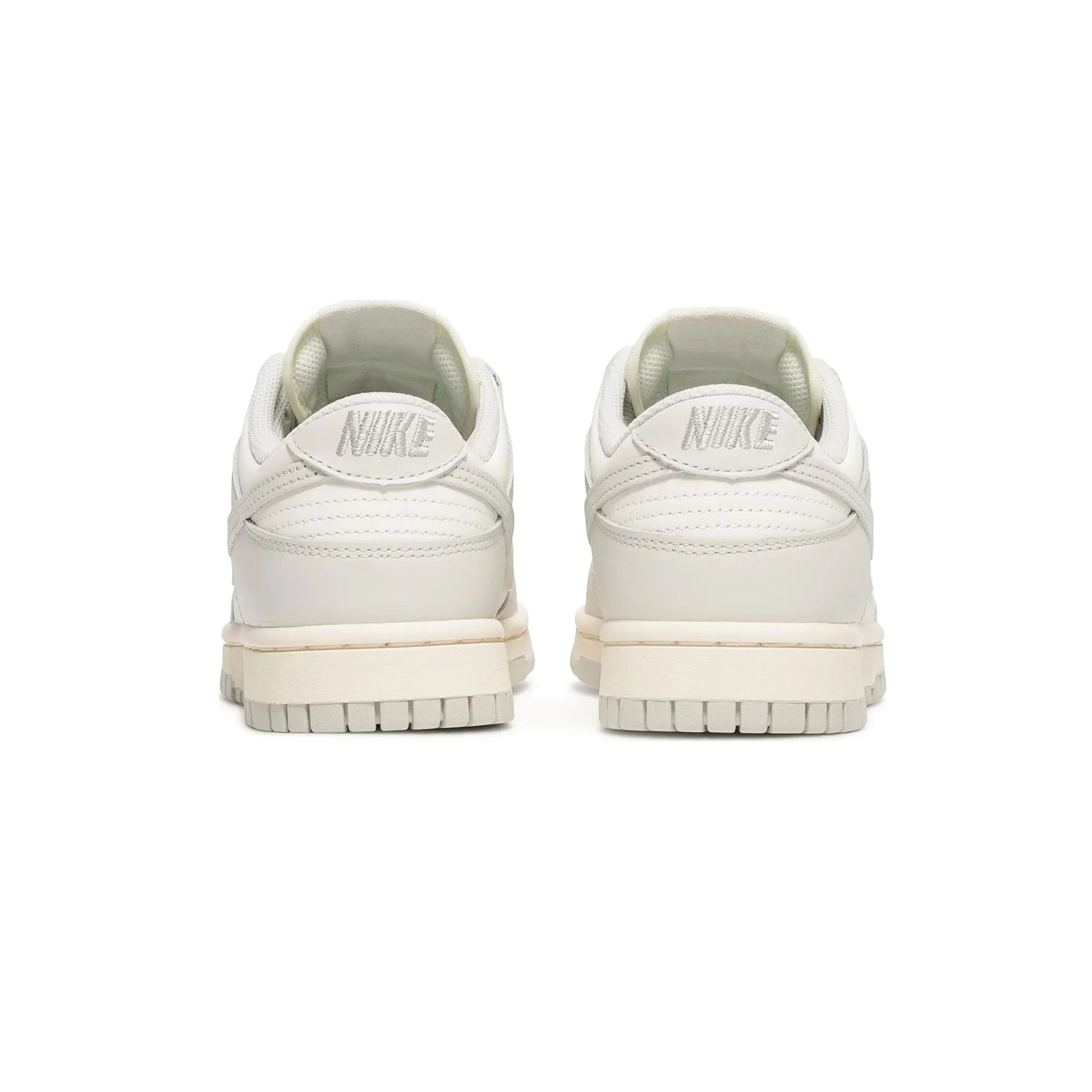 Nike Dunk Low 'Sail Light Bone' Women's (2021) Hiking Light Slip-resistant look