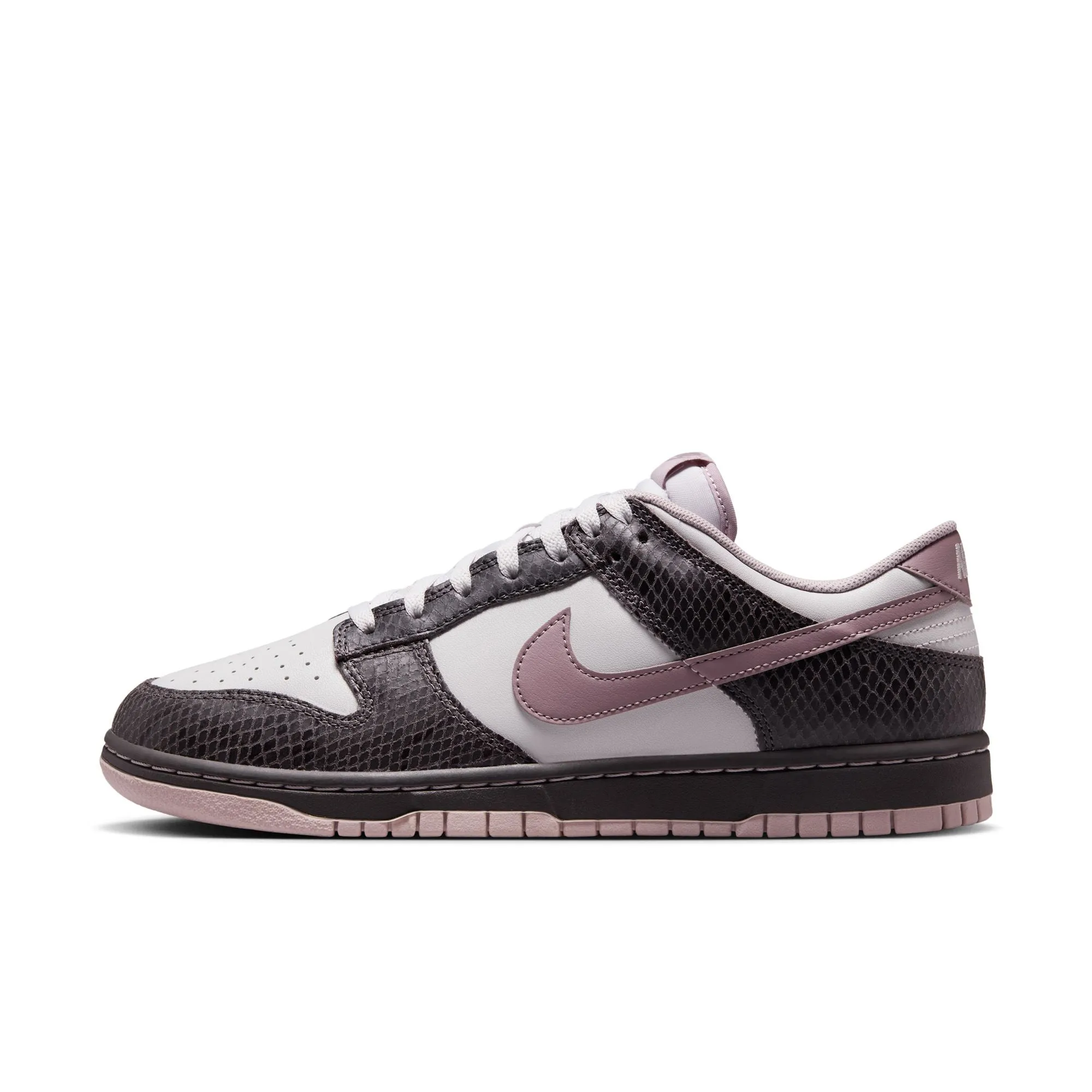 Easy   wear Smooth Fit Nike Dunk Low SE