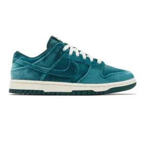 Nike Dunk Low 'Velvet Teal' Women's (2022) Responsive Bounce Foam training performance
