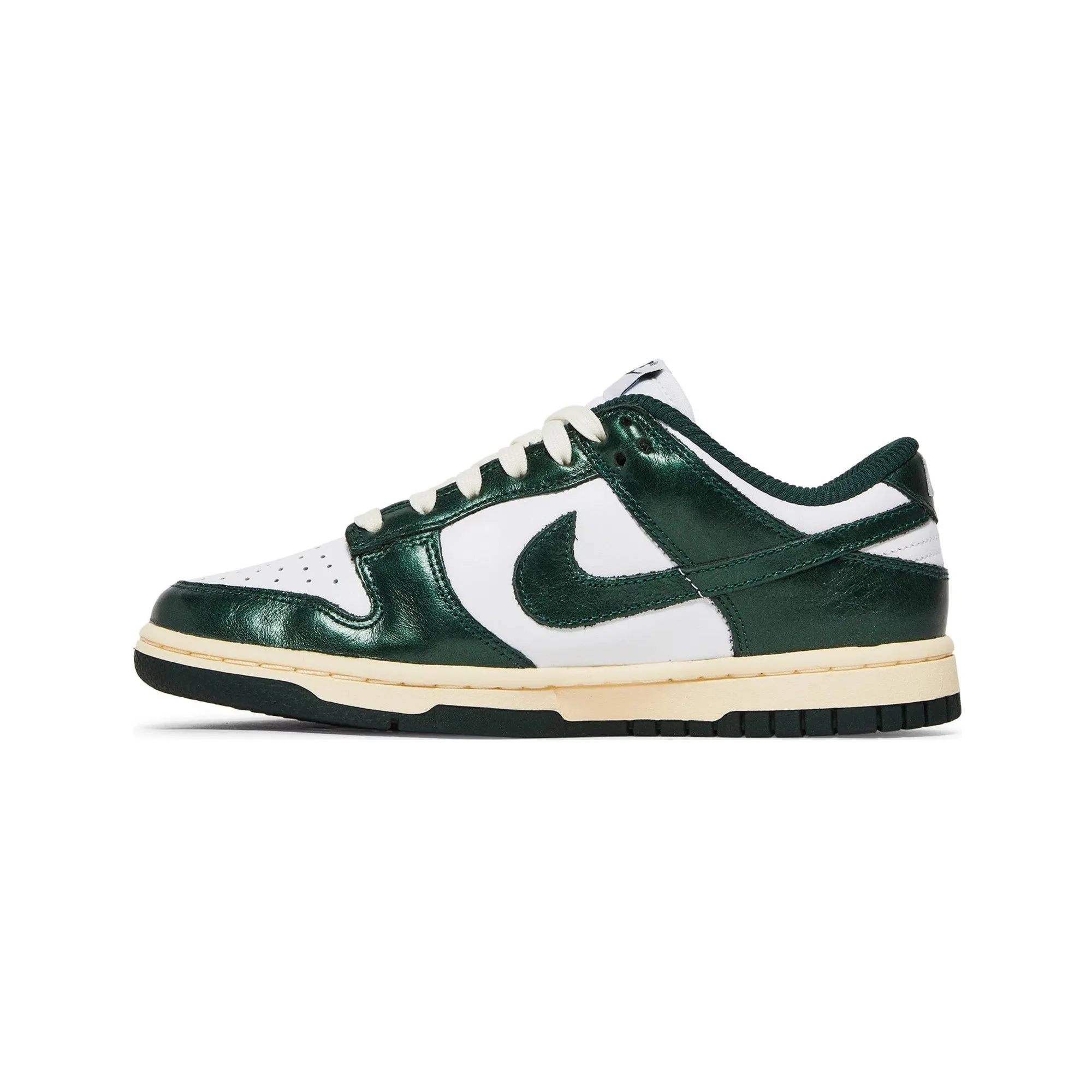 Nike Dunk Low 'Vintage Green' Women's (2022) Recycled Outsole Material