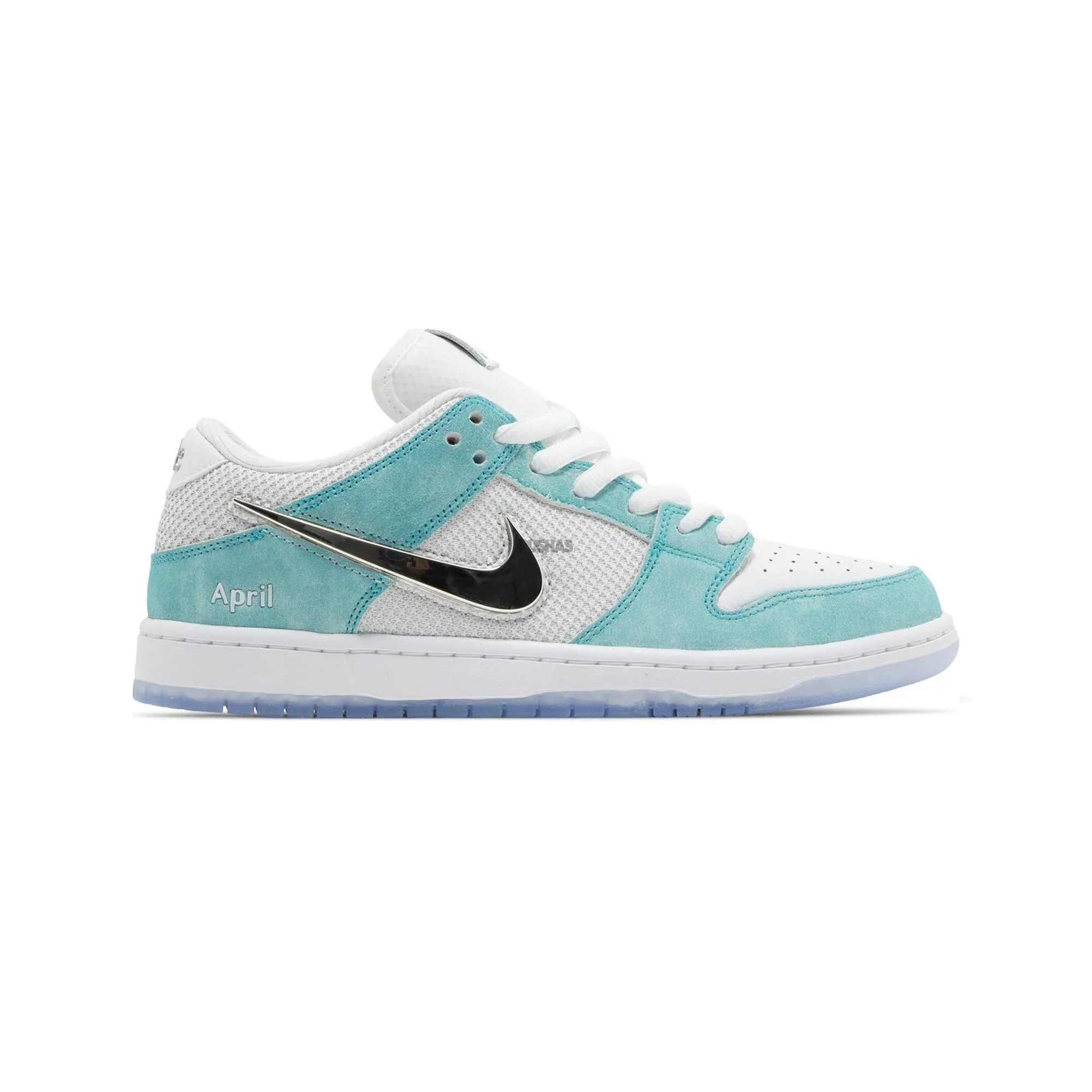 Nike SB Dunk Low 'April Skateboards' (2023) Stylish grip Running   Ready