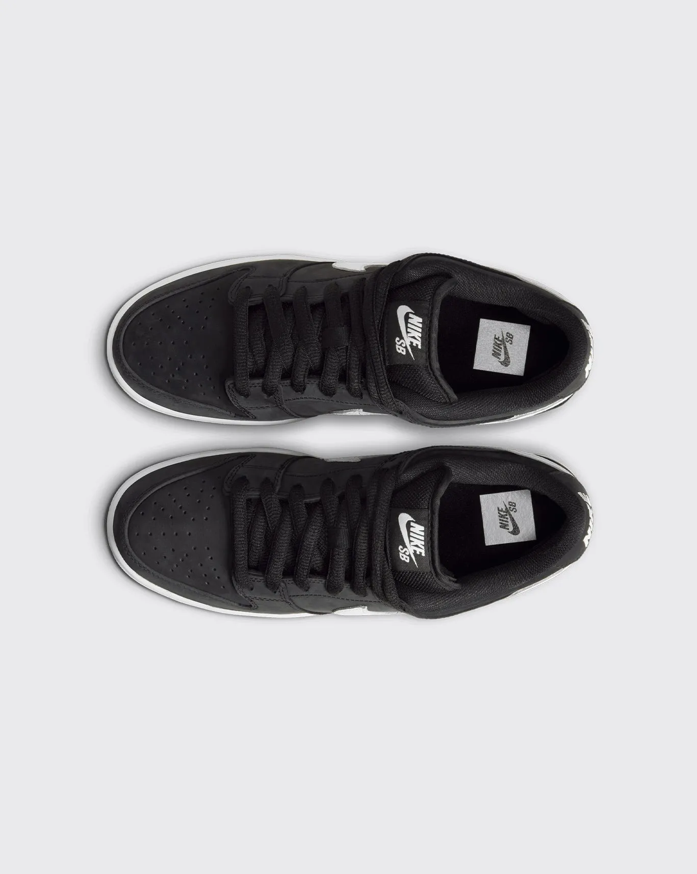 Nike SB Dunk Low Pro Shoe CD2563-006 Comfortable toe box