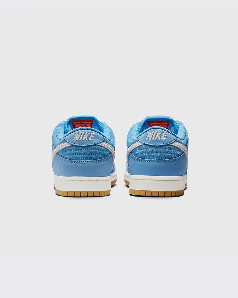 Textured Grip Surface Nike SB Dunk Low Pro Shoe - University Blue