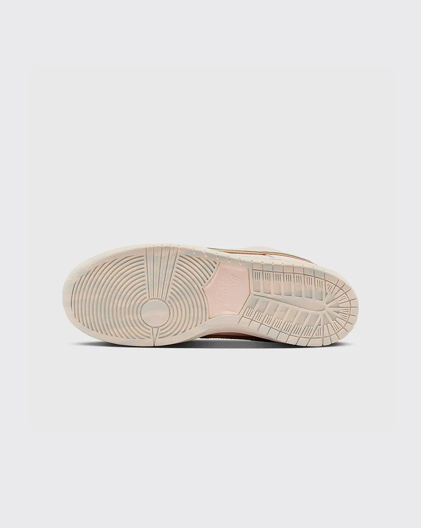 Low Effort Nike SB Dunk Low Trocadero Gardens Shoe - FV5926-200