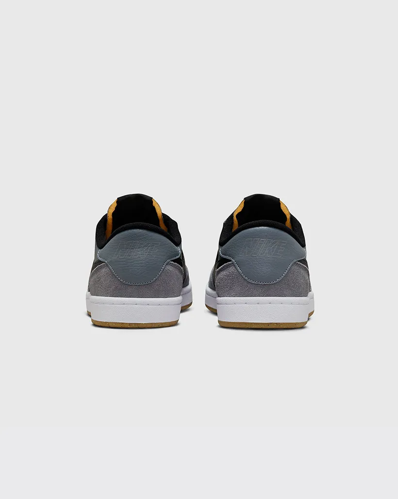 Urban Stroll Nike SB FC Classic Shoe - Cool Grey/Black