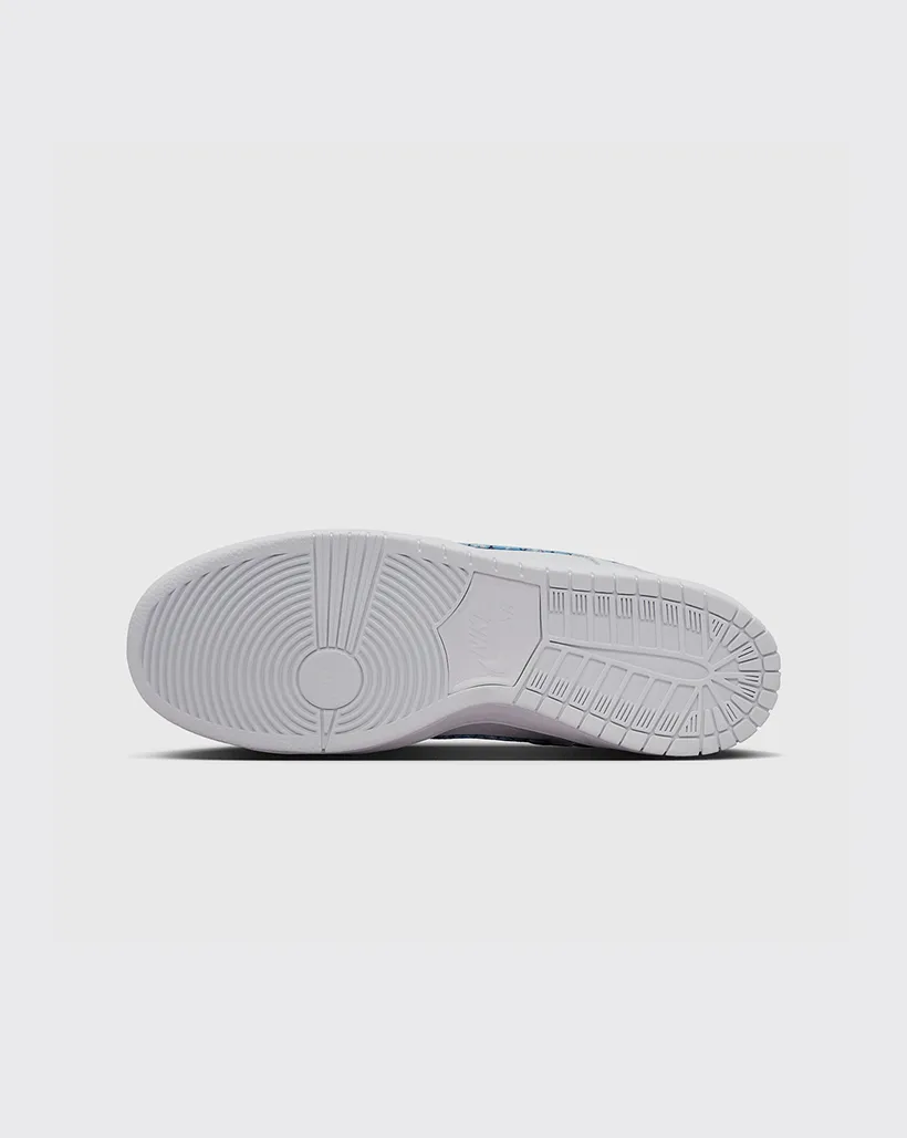 Wear Everyday Zen Style Nike SB x Nicole Hause Dunk Low Pro Shoe