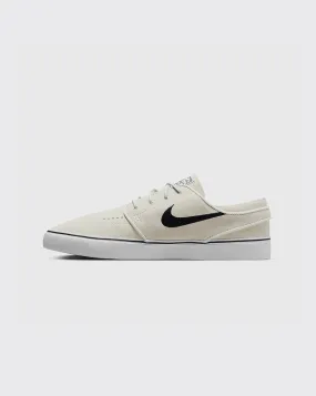 Nike SB Zoom Janoski OG  Shoe - FD6757-100 Foot Form Camp Step