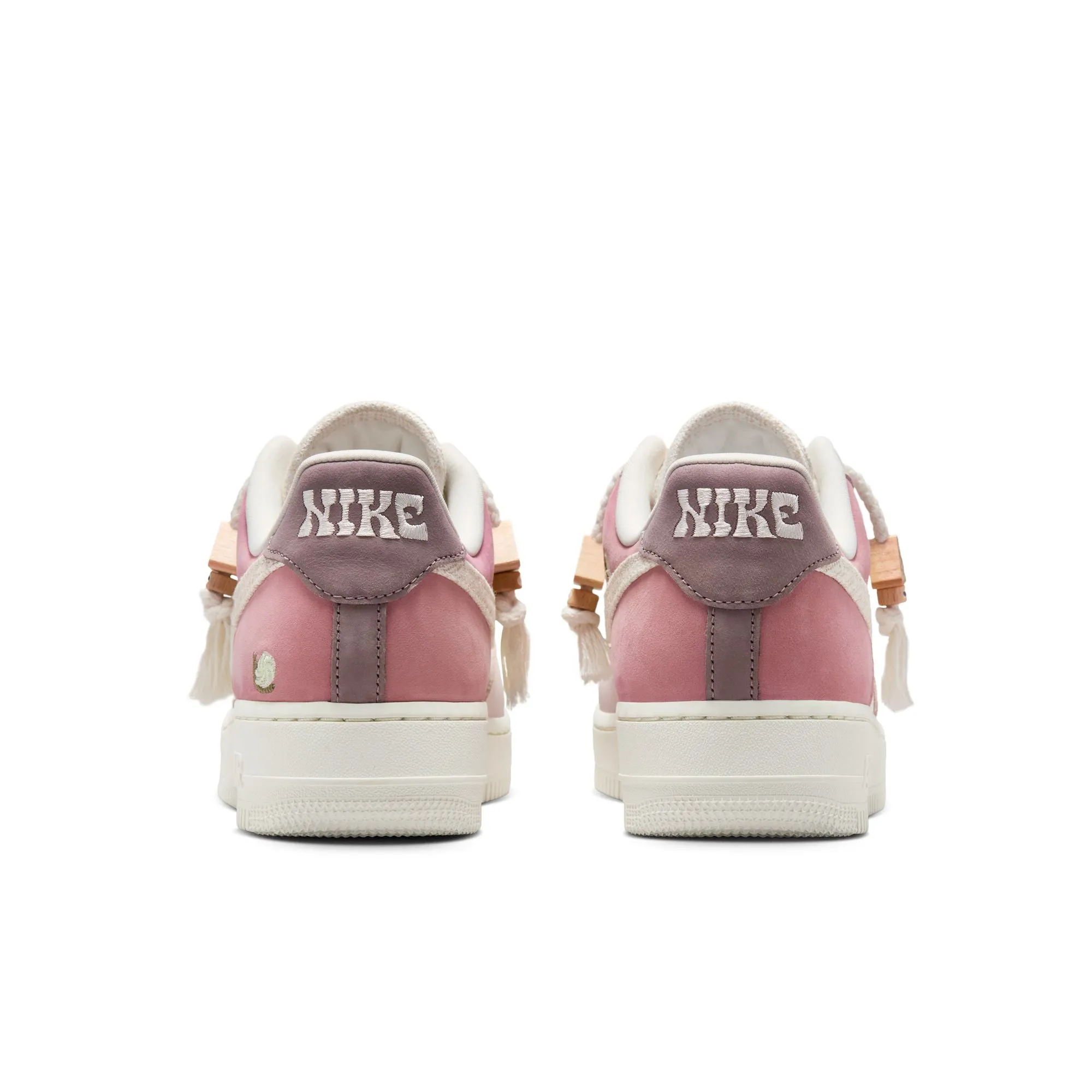 WMNS Air Force 1 '07 LX Daily Step