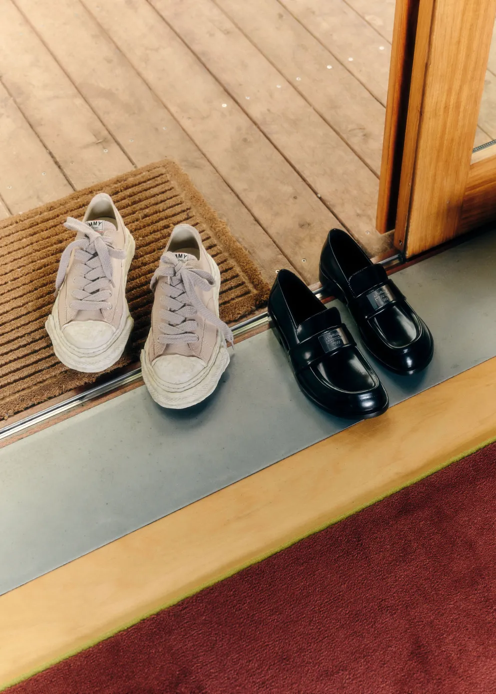 Travel Friendly Easy To Clean Bargot Loafers