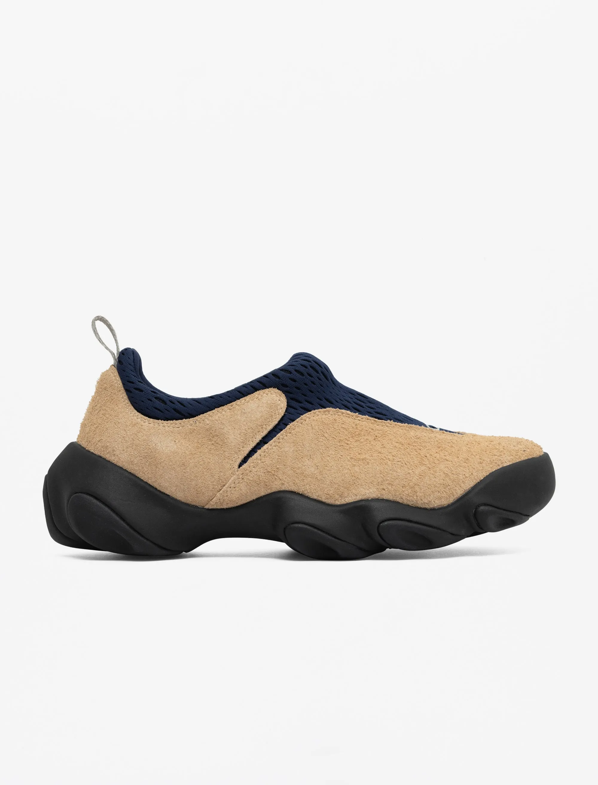 Oakley Suede Flesh (Sand/Blue) Lightweight Footwear Fashionable color scheme