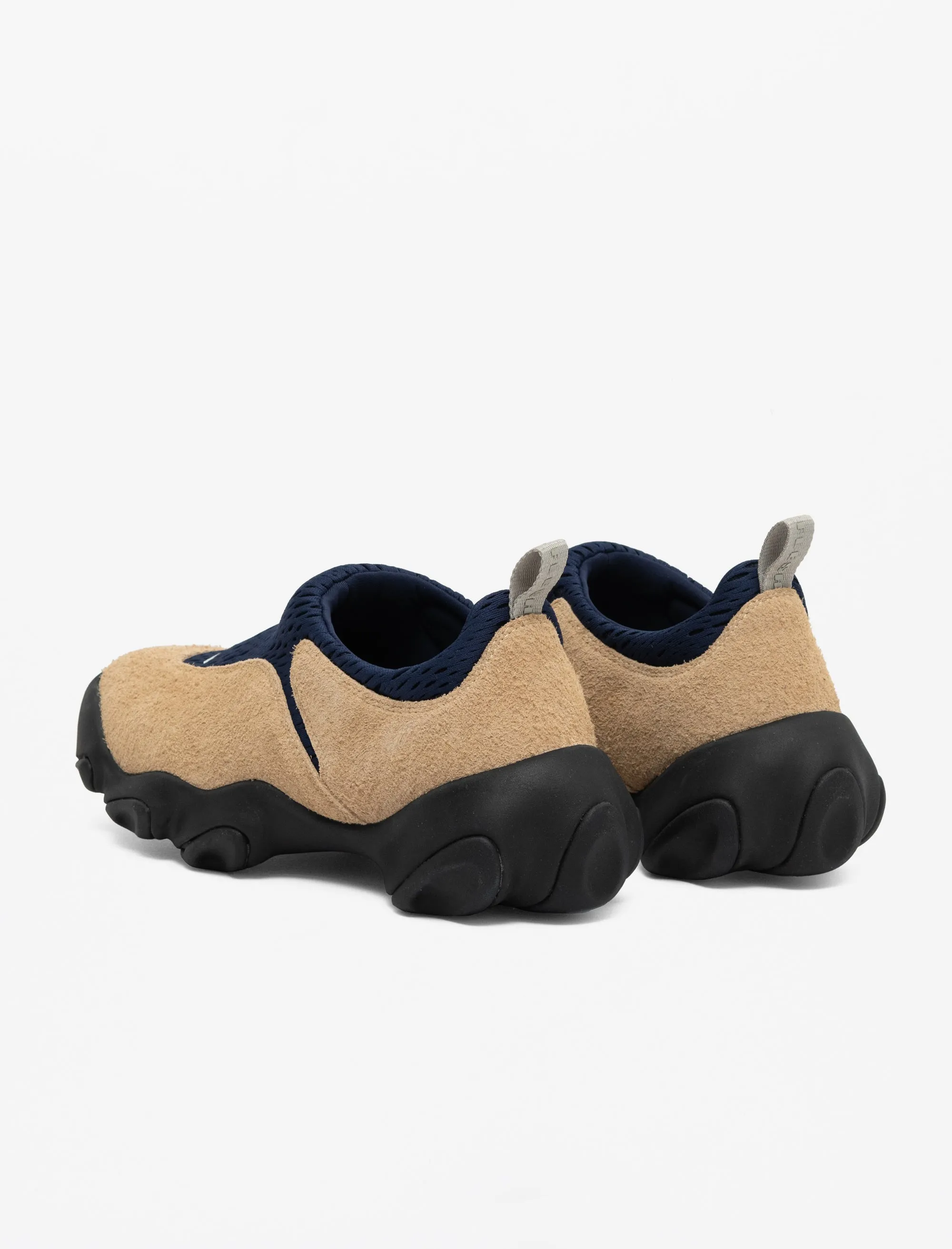 Airflow channels Oakley Suede Flesh (Sand/Blue)