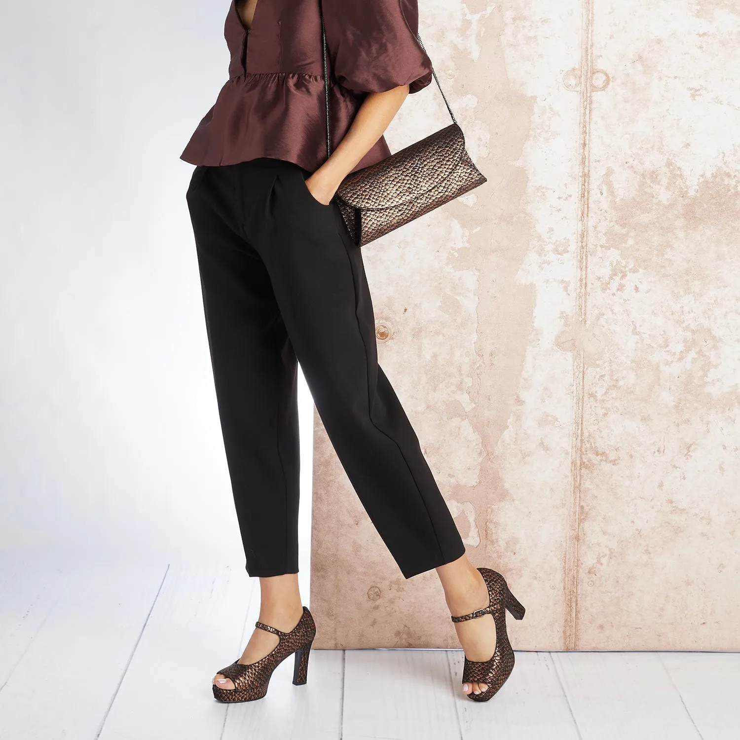 Subtle Edge Olympia: Metallic Suede