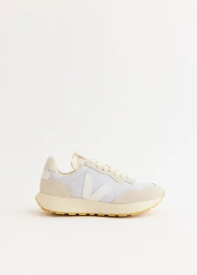 Paulistana 'Pearl Pierre' Sneakers Dynamic Motion