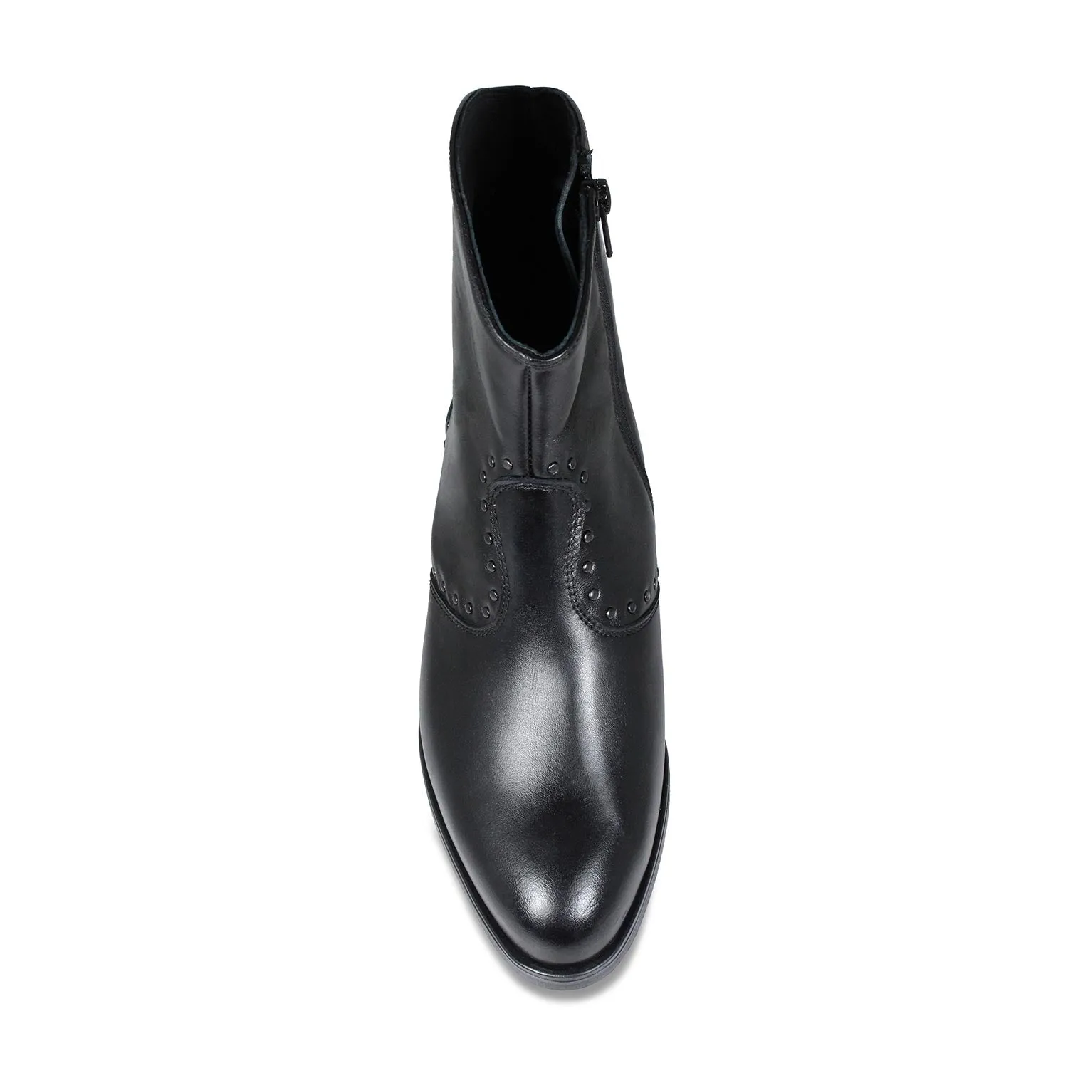 Phoenix: Black Leather Relax Wear