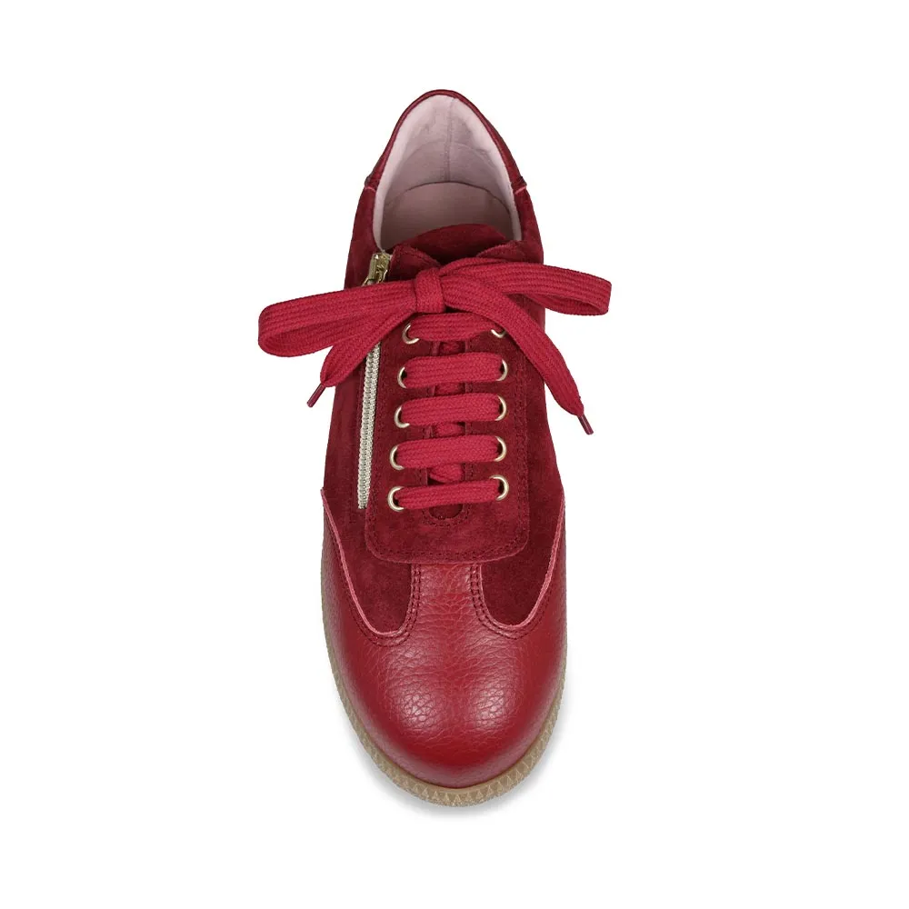 College Trend Drill Hike Pixie: Cherry Leather & Suede