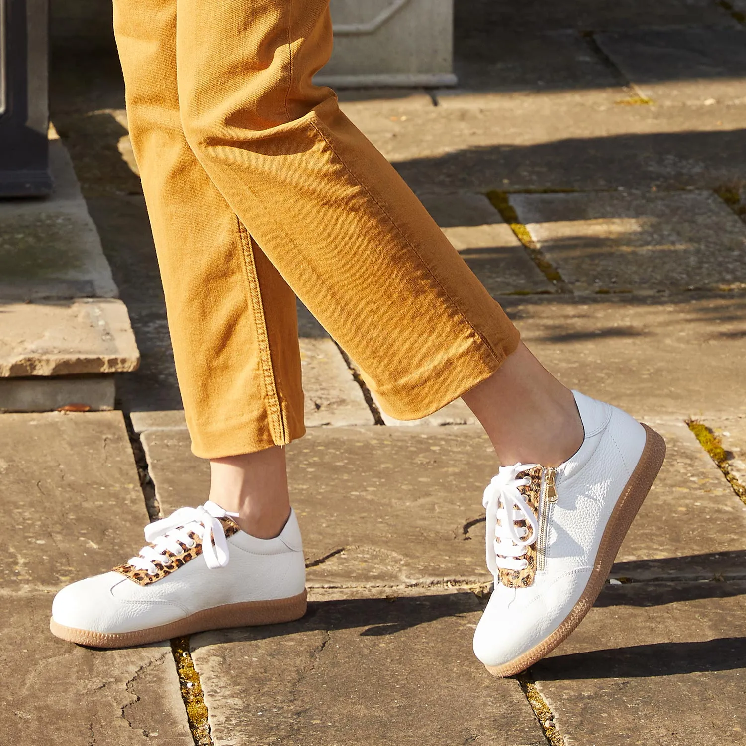 Party Go Flat Walk Pixie: White Leather & Luxe Leopard