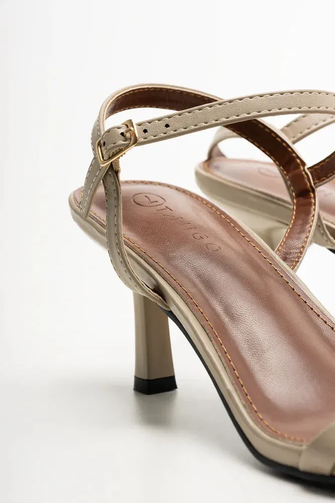 Toe Loop Heel Sandals Natural Grand Gala