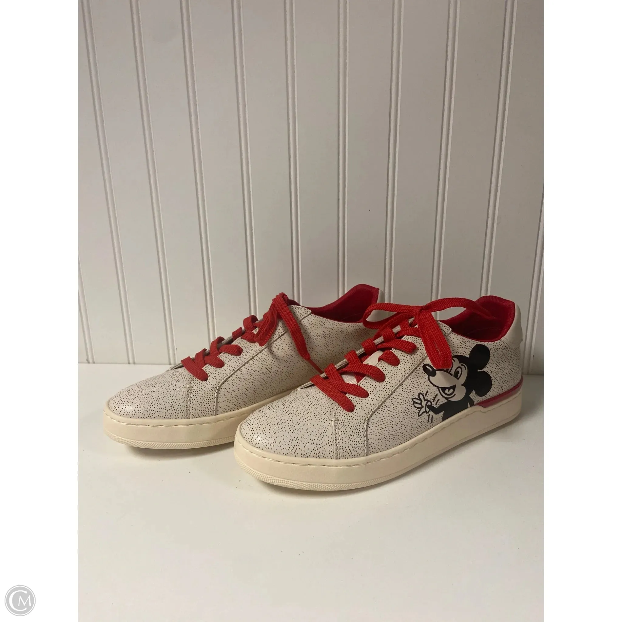 Shoes Designer By Coach In Red, Size: 9 Textured Grip Textured Grip Pattern