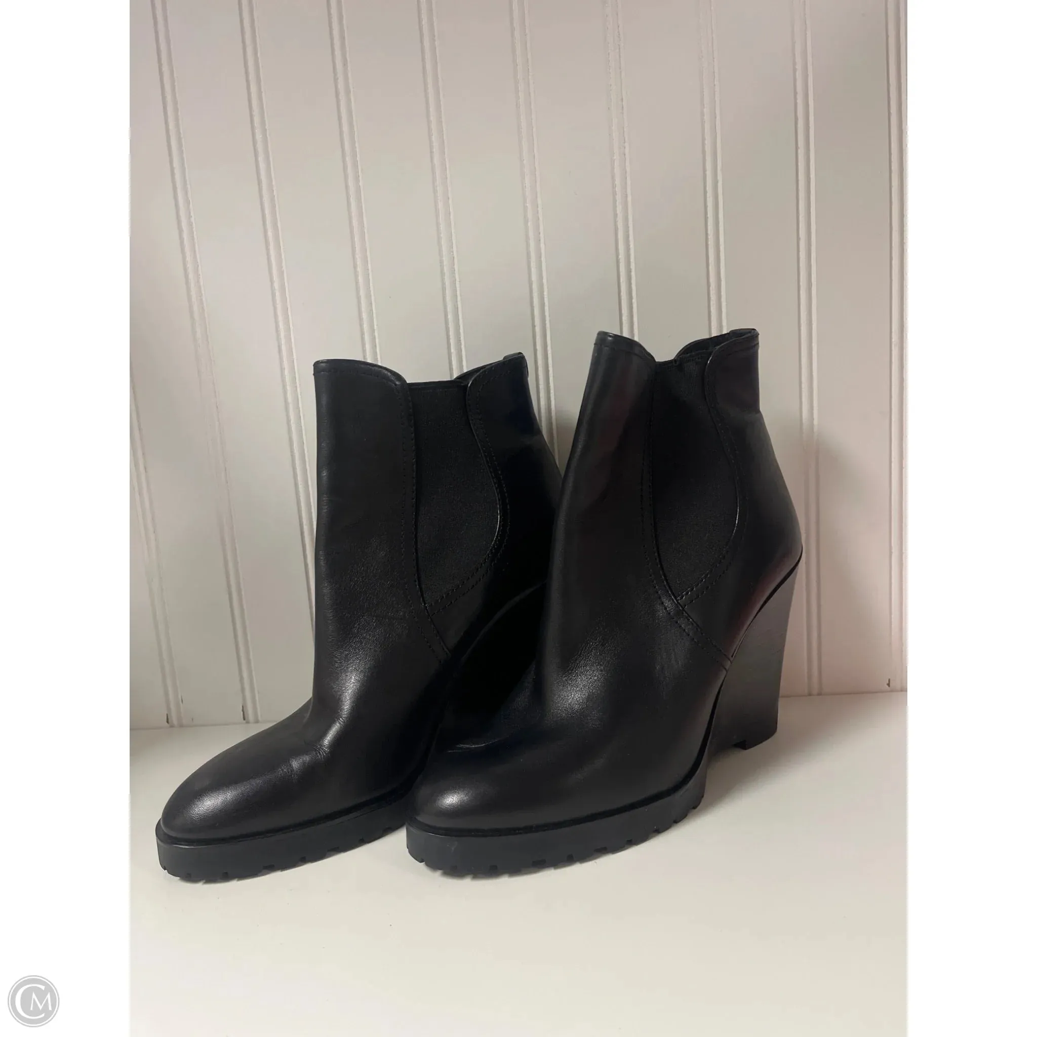 Comfort core Boots Designer By Michael Kors In Black, Size: 9