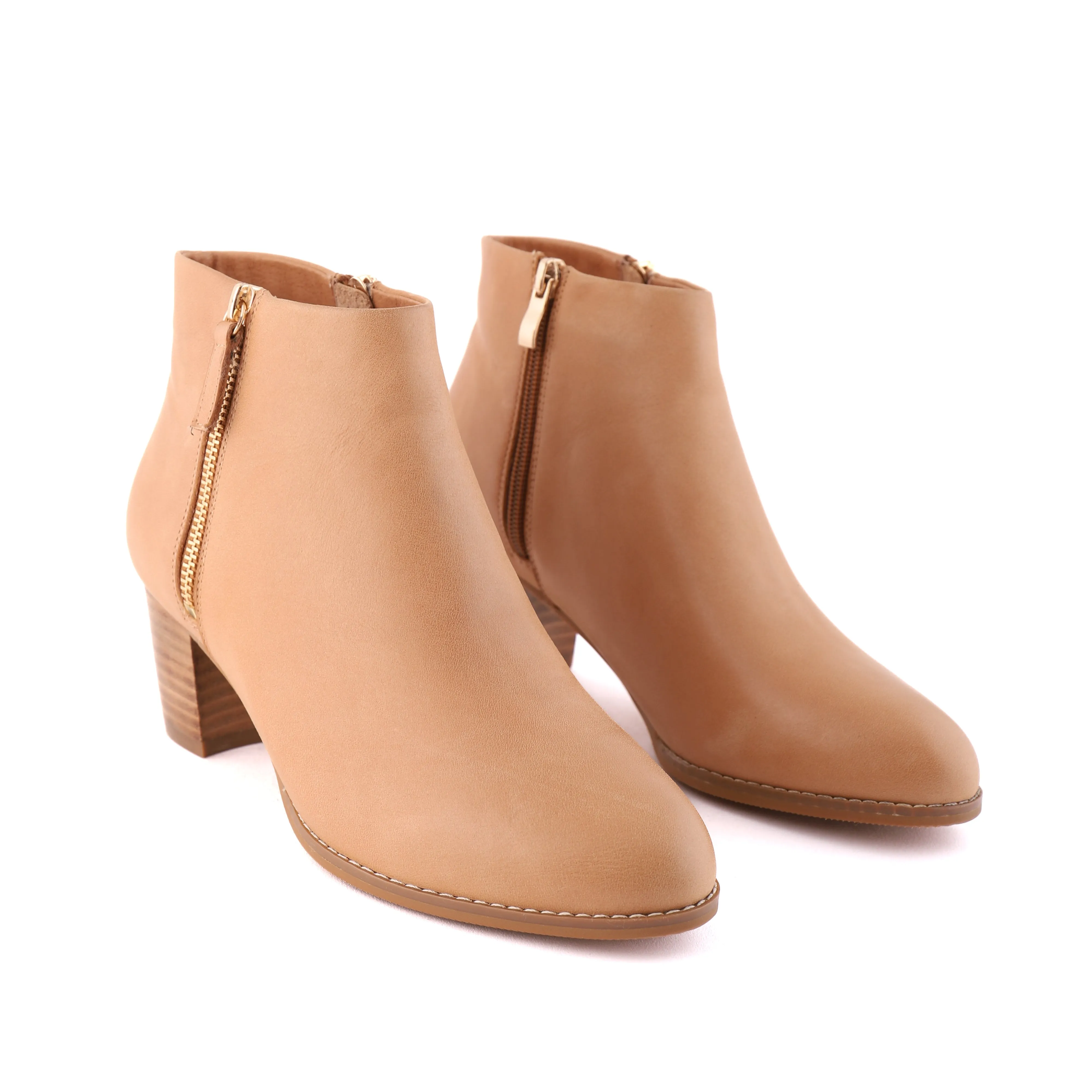 REAGAN Tan Functional Build Reinforced Form Backcountry Camper