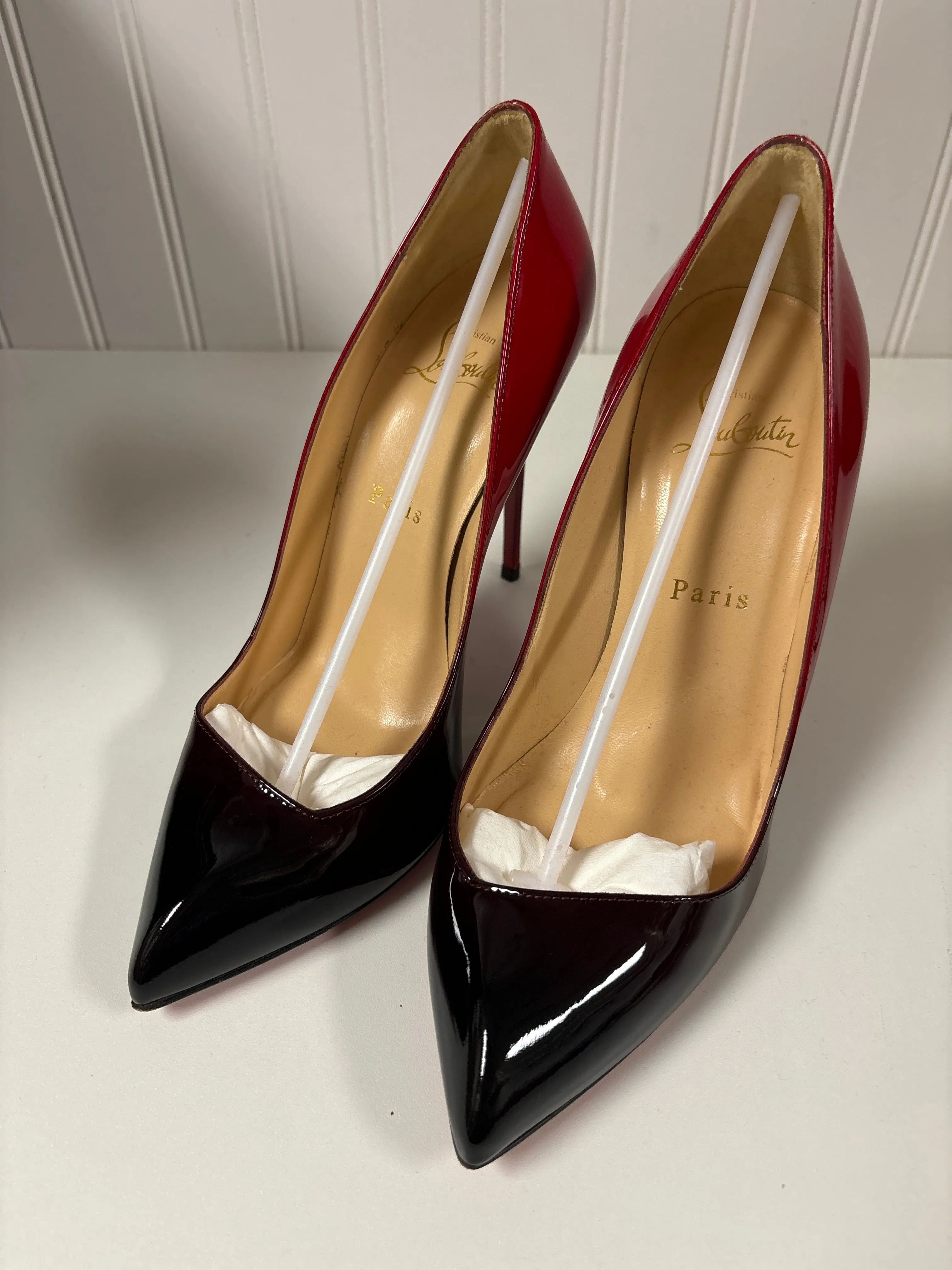 Cushioned Insole Red Shoes Luxury Designer Christian Louboutin, Size 7
