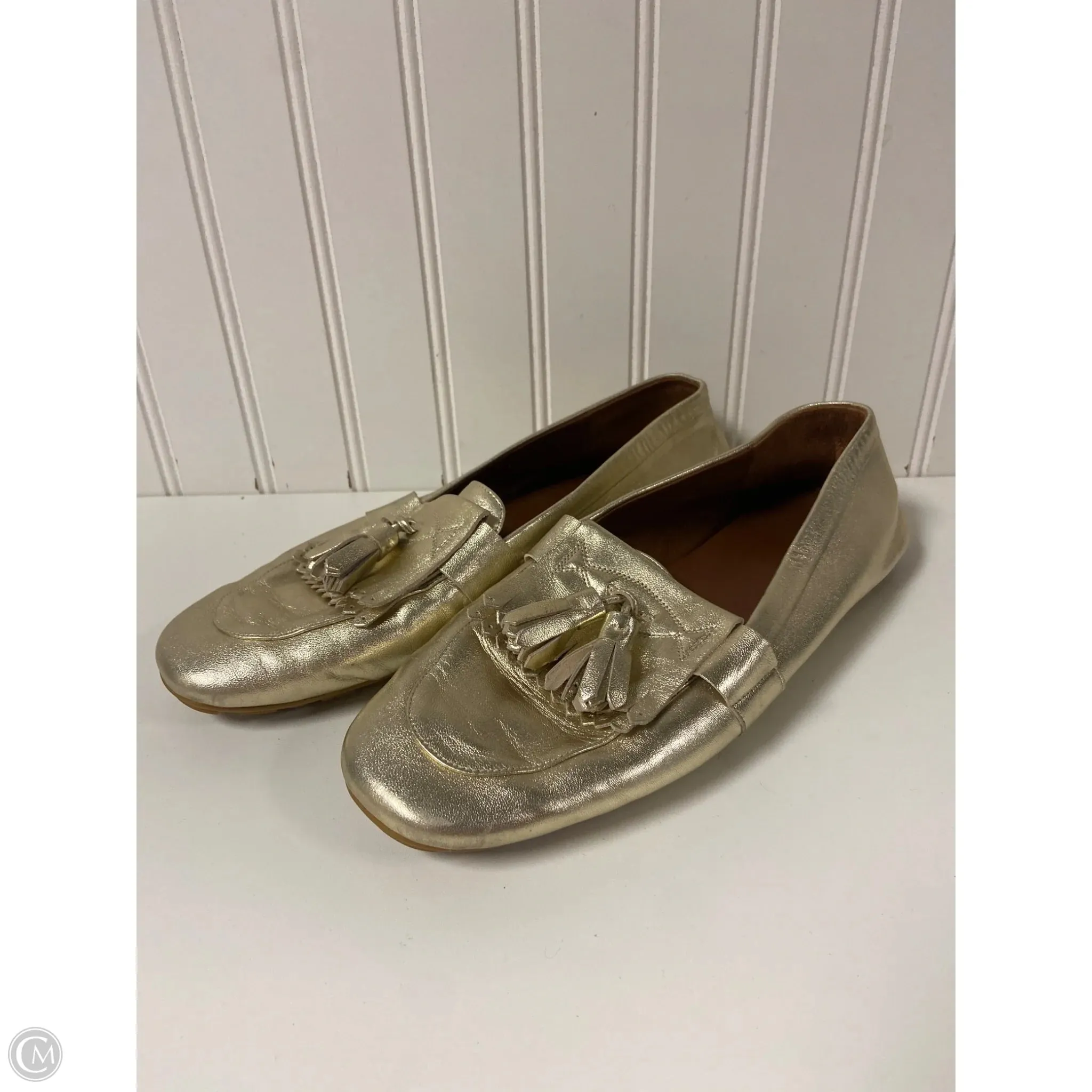 Shoes Flats By Aquatalia In Gold, Size: 9 Cushioned Comfort