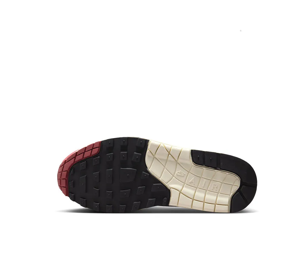 Modern Design Bright Step WOMENS NIKE AIR MAX 1