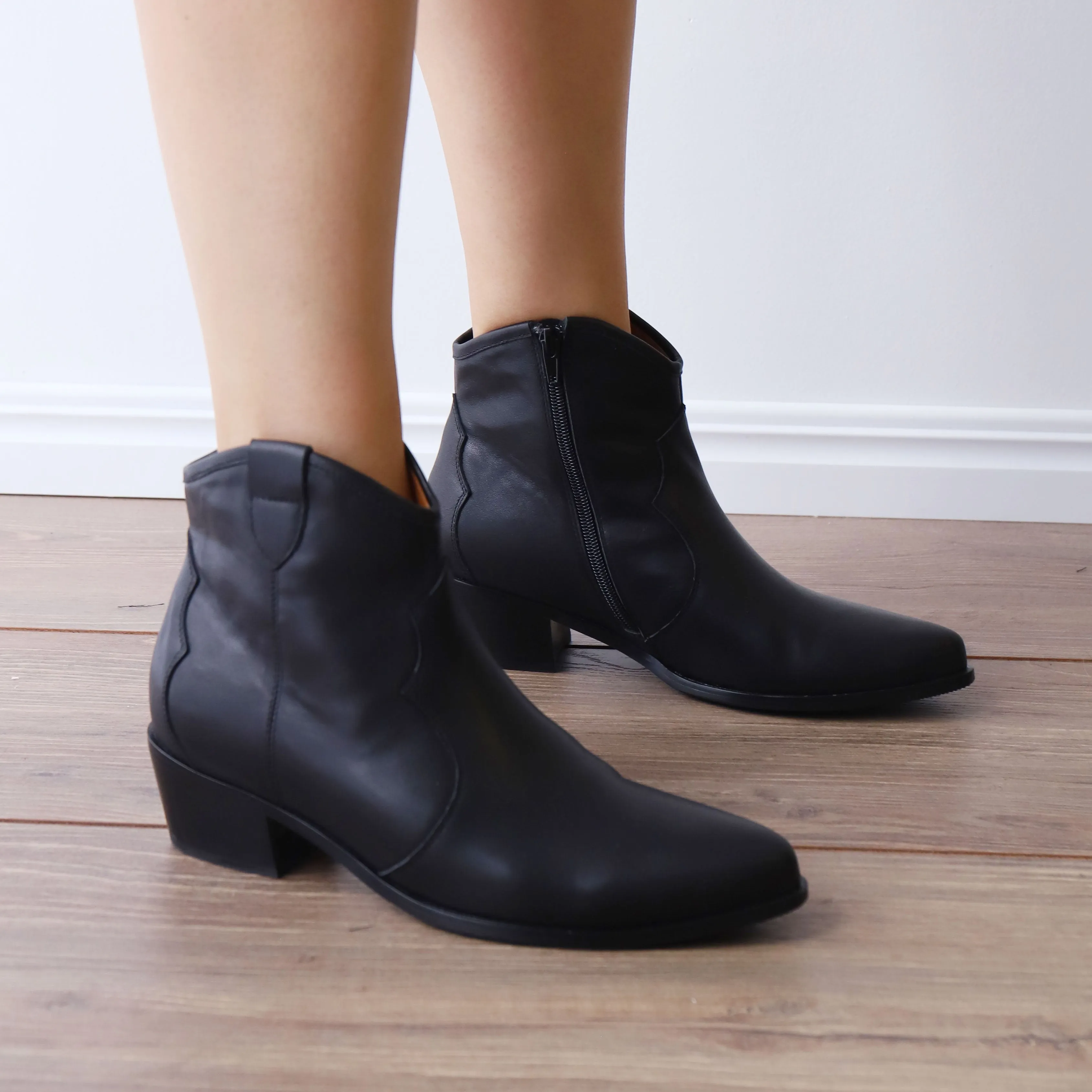 REX Black Water Line