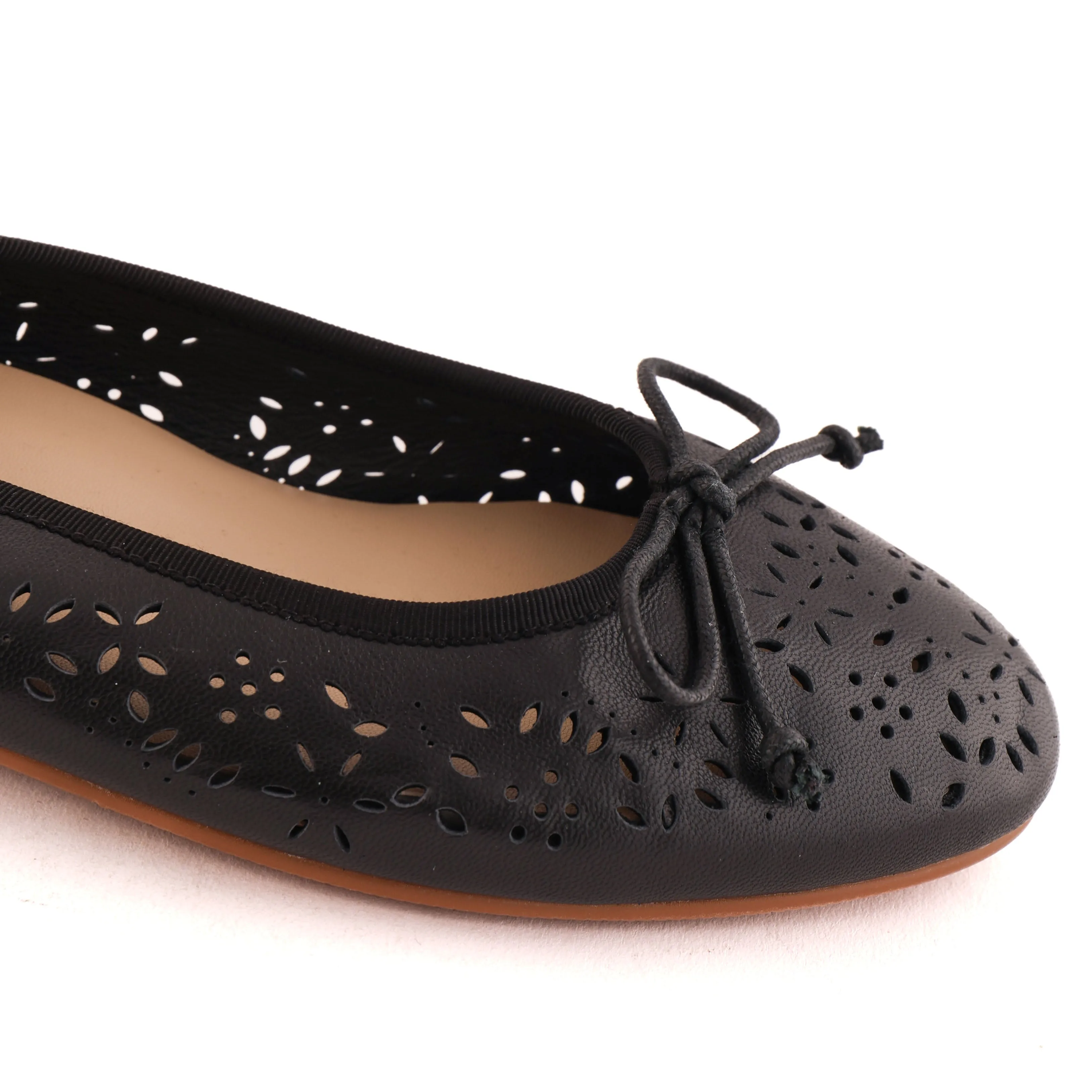 Versatile Footwear Sun Safe RIVA Black