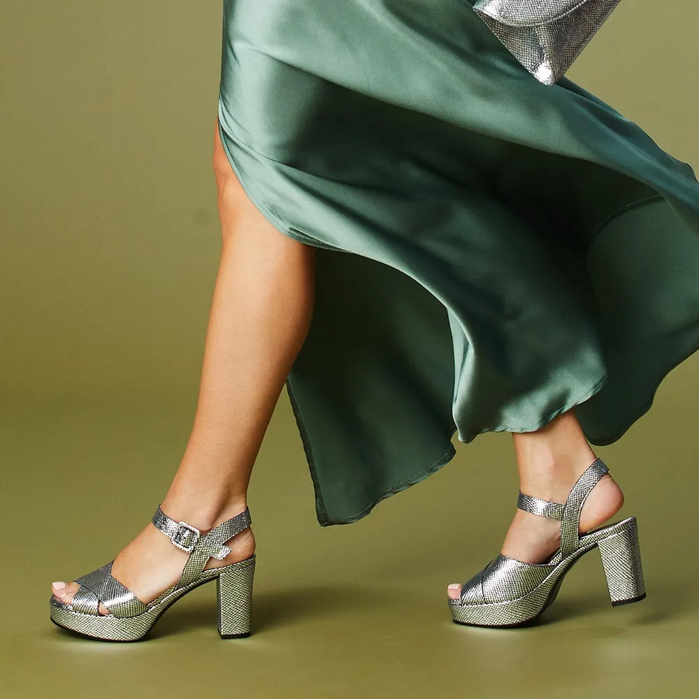 Ruby: Silver Snake Print Leather Cozy Interior