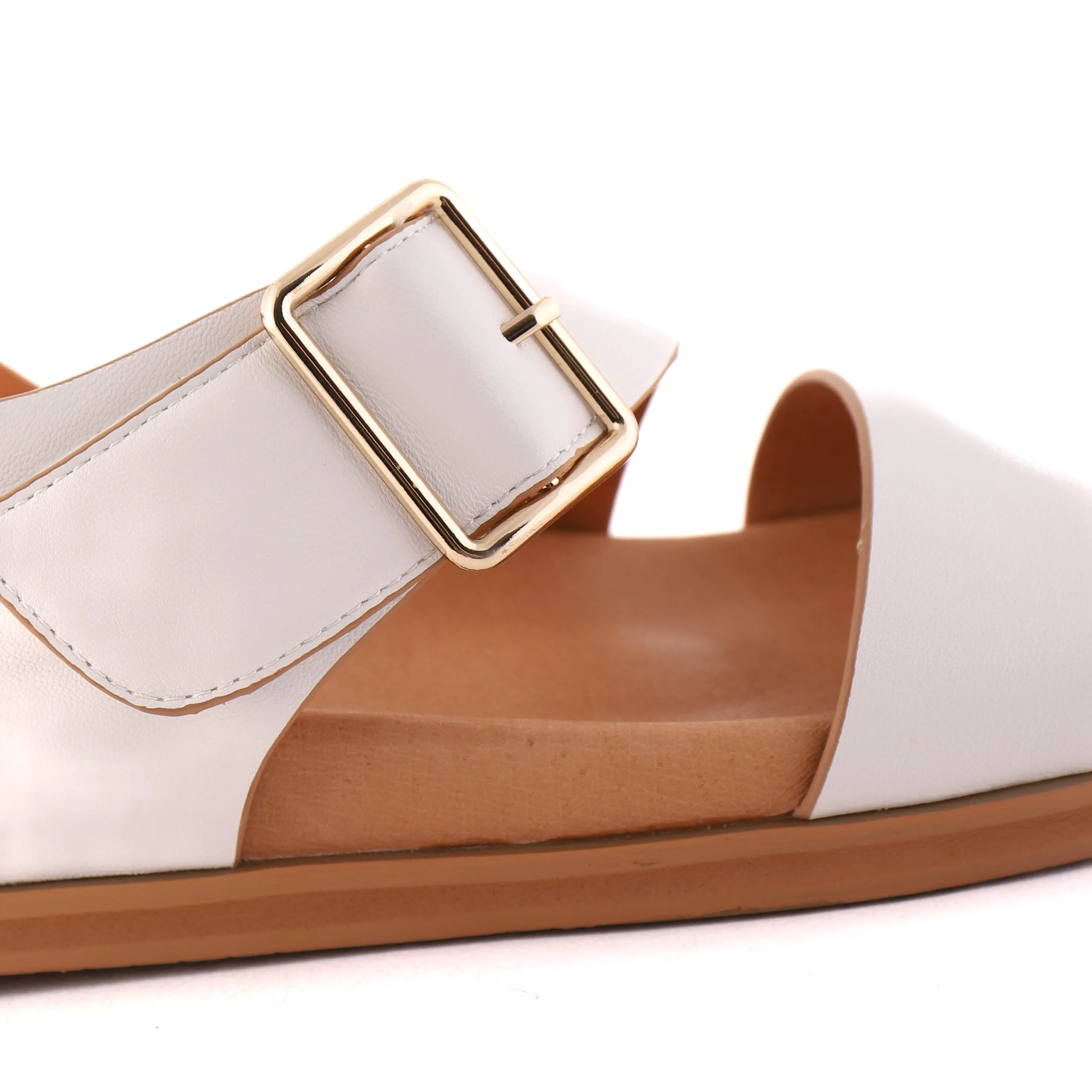 Contoured Shape Foot-Friendly Design RUSSELL White