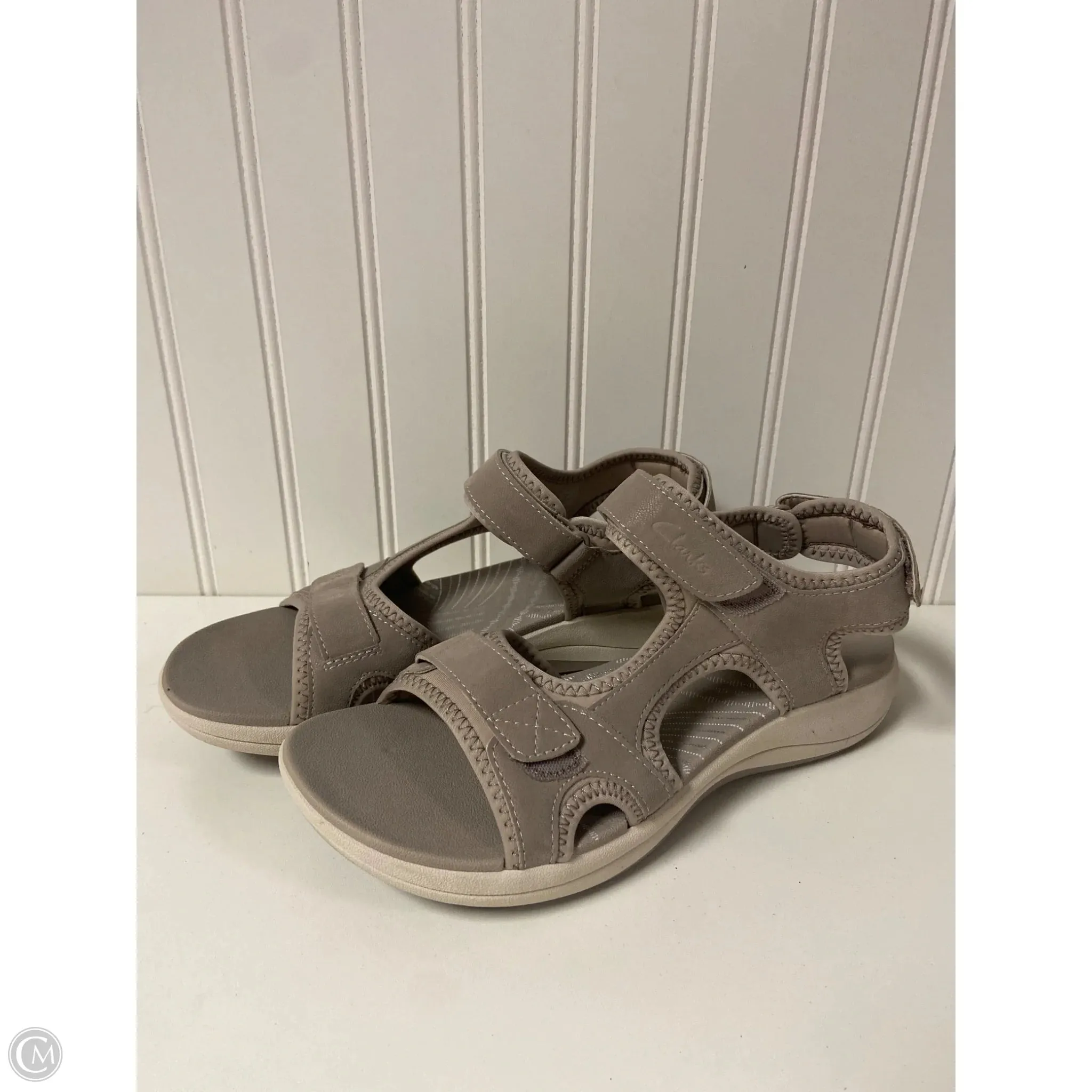 Odor Control Fabric Sandals Flats By Clarks In Grey, Size: 9