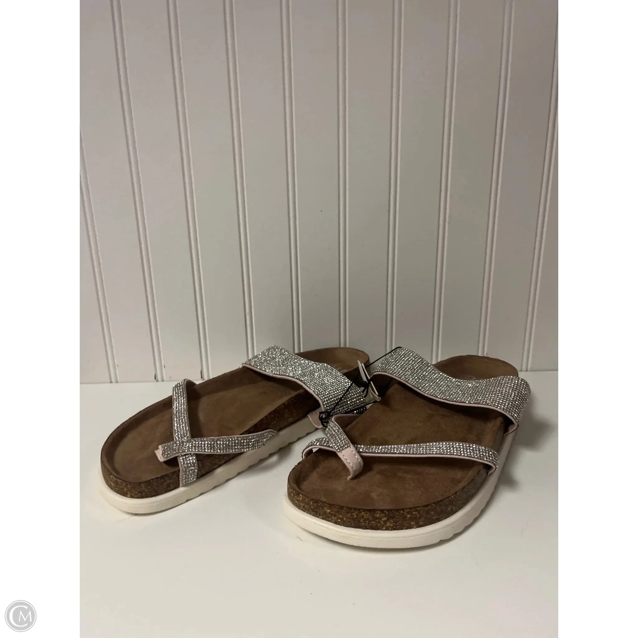 Simple Touch Sandals Flats By Madden Nyc In Tan, Size: 9