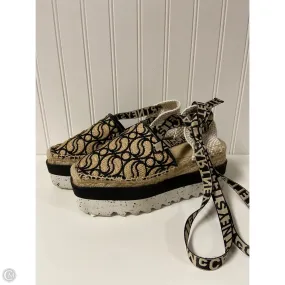 Sandals Luxury Designer By Stella Mccartney In Black & Cream, Size: 6 Motion Friendly