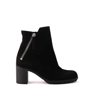 SHELBA Black Nubuck Comfortable Boots